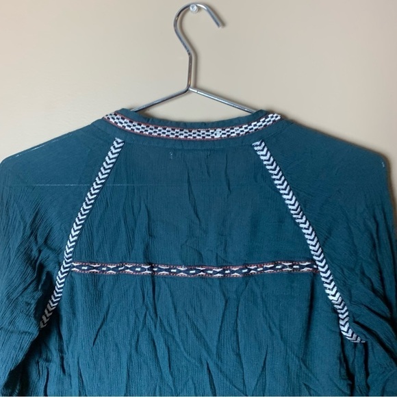 [Tularosa] Wyatt Dark Green Embroidered Long Sleeve Top - Picture 9 of 9